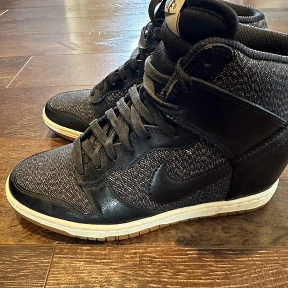 Women's Nike Dunk Sky High Black and White Sneakers - Picture 6 of 9